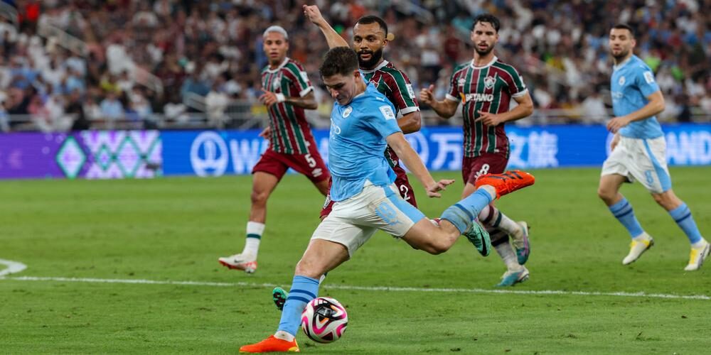 Manchester City : Guardiola and Julian Alvarez, unique cases