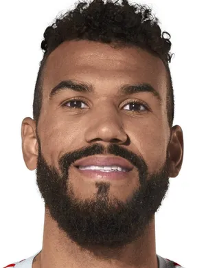 According to well-informed sources, Rigobert Song has put Choupo-Moting's name down on his list of players for the CAN Ivory Coast 2023. 
