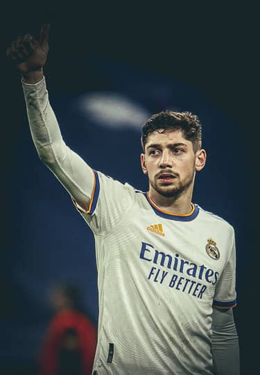 the 10 best defensive midfielders in the world today