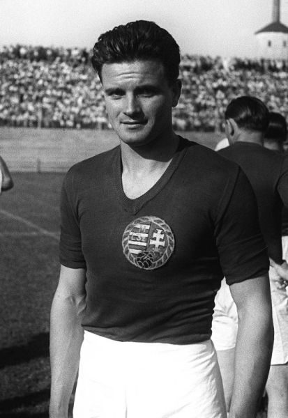 Pelé 5é, Messi 2é… the top 10 goalscorers in soccer history