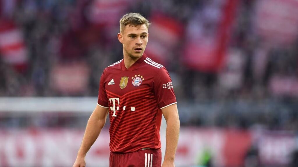 Joshua Kimmich: Bayern Munich player set to join English club; agreement already reached