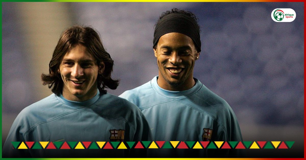 Lionel Messi served coffee to Ronaldinho.
