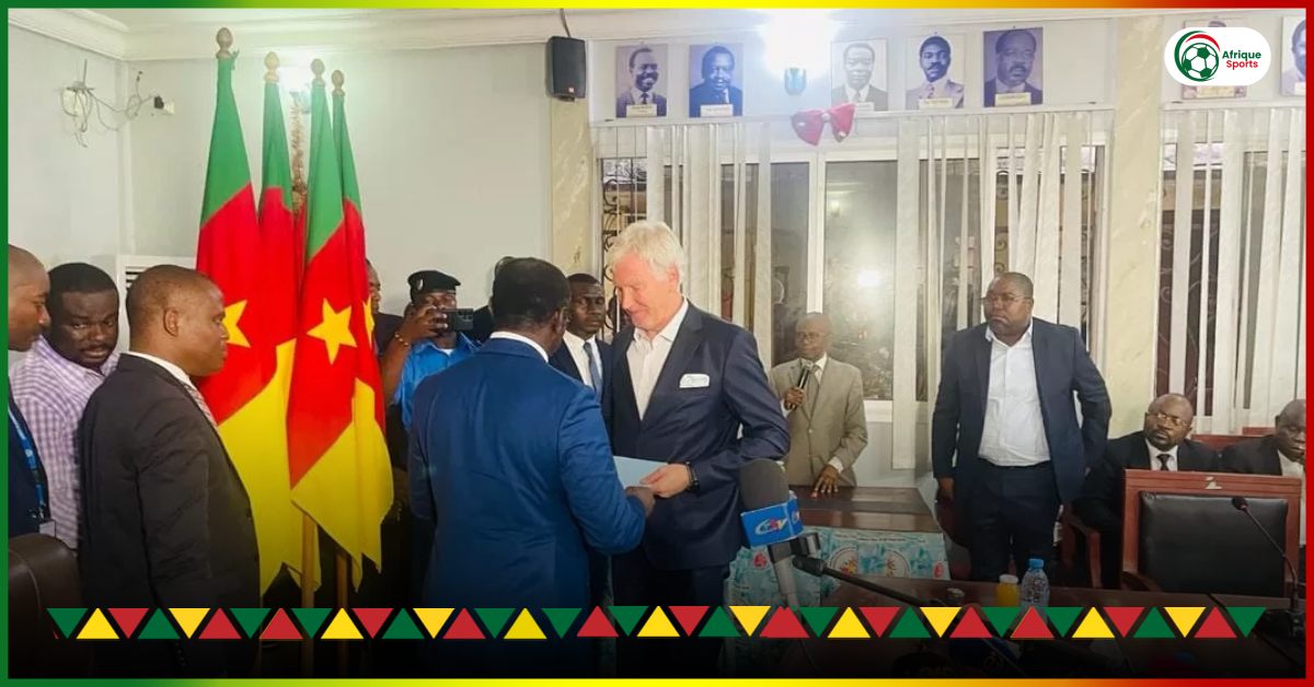Samuel Eto’o has until Friday to sign Marc Brys’ contract – Prime Minister’s Office