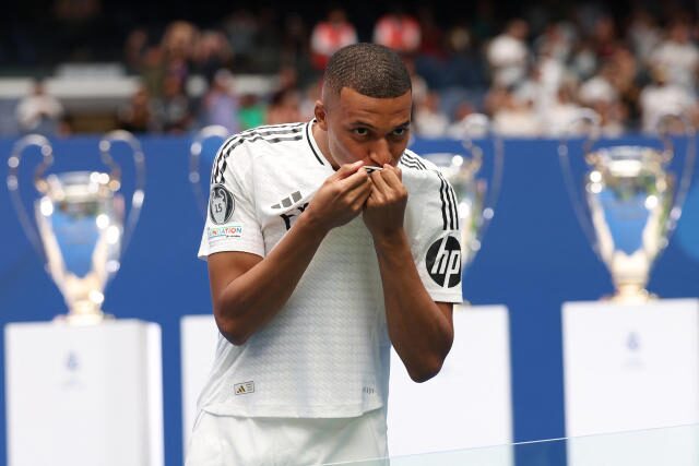 Real Madrid: Kylian Mbappé has already sent a strong message to the dressing room!