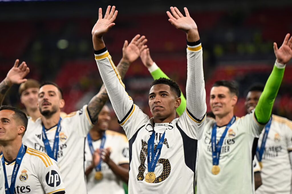 Man City, Real Madrid, Arsenal, Chelsea and Bayern Munich are the only 5 clubs in the world to have a…