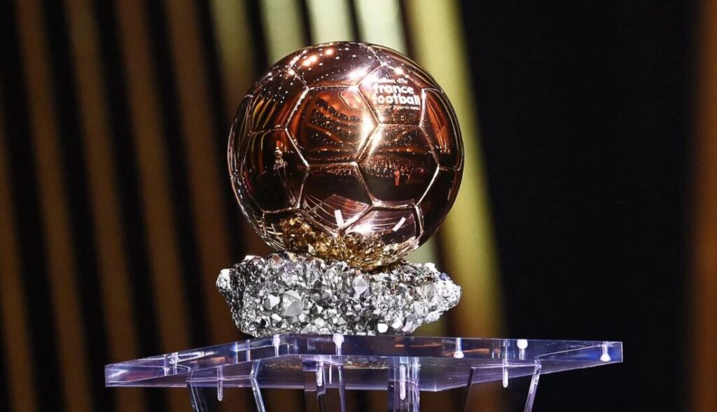 Kalidou Koulibaly: “You have to get it into his head that he can win the Ballon d'Or”.