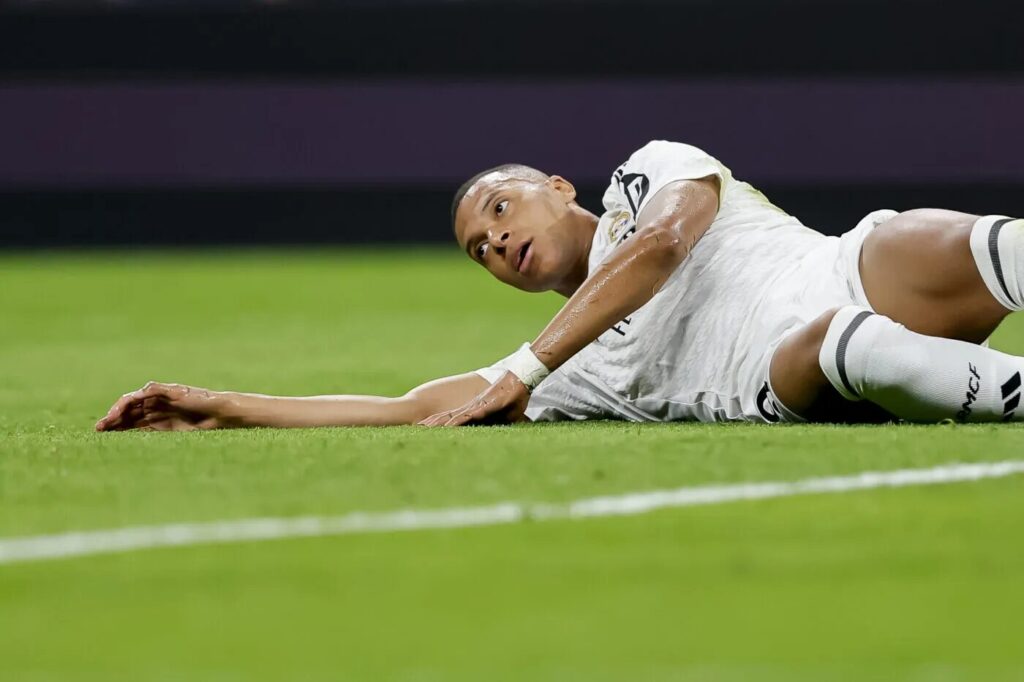 Real Madrid : After Poor Performances, Kylian Mbappé Makes a Bold Decision