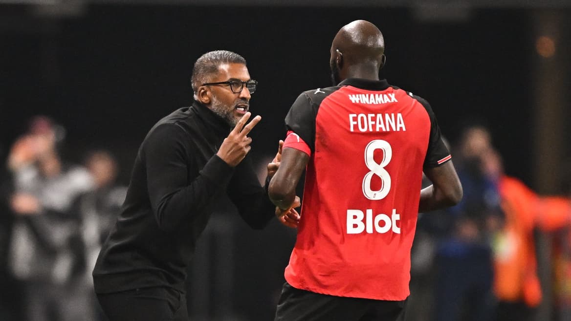 Tensions Rise as Habib Beye Faces Uncertain Future at Rennes