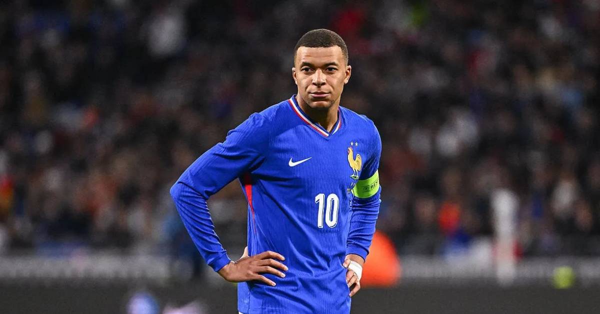 Mbappé’s Injury Sparks Worry Ahead of Crucial International Matches