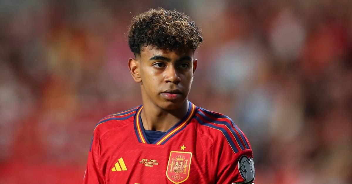 Borja Iglesias Steps Up as Lamine Yamal Withdraws from Spain Squad