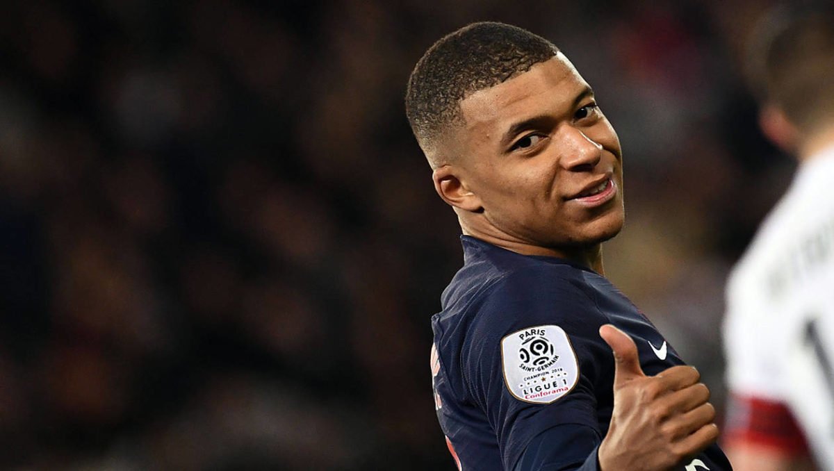 2c53b8aa245de2b10458b4a307fd94d7 psg kylian mbappe n pas le permis mais il la voiture plus chere chez les joueurs de ligue 1