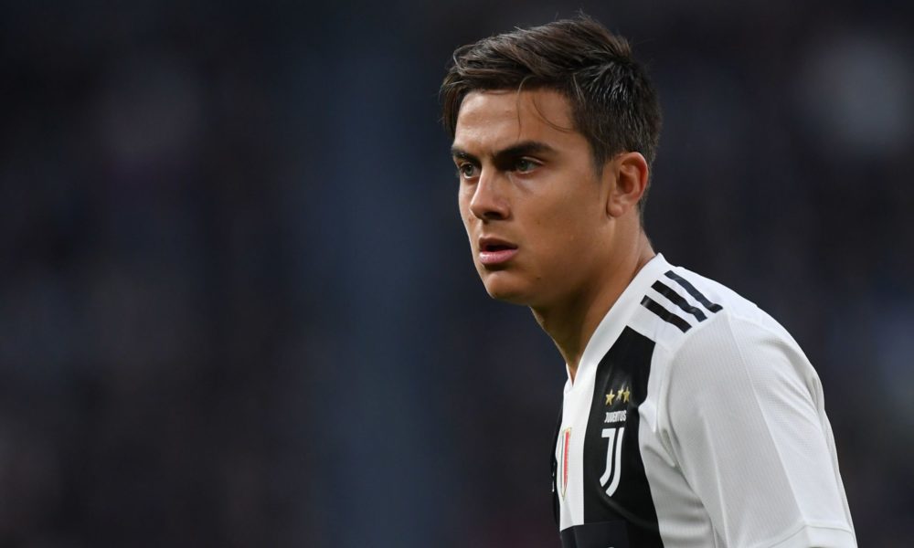 La copine de Dybala a confirmé qu’il n’a jamais été testé négatif.
