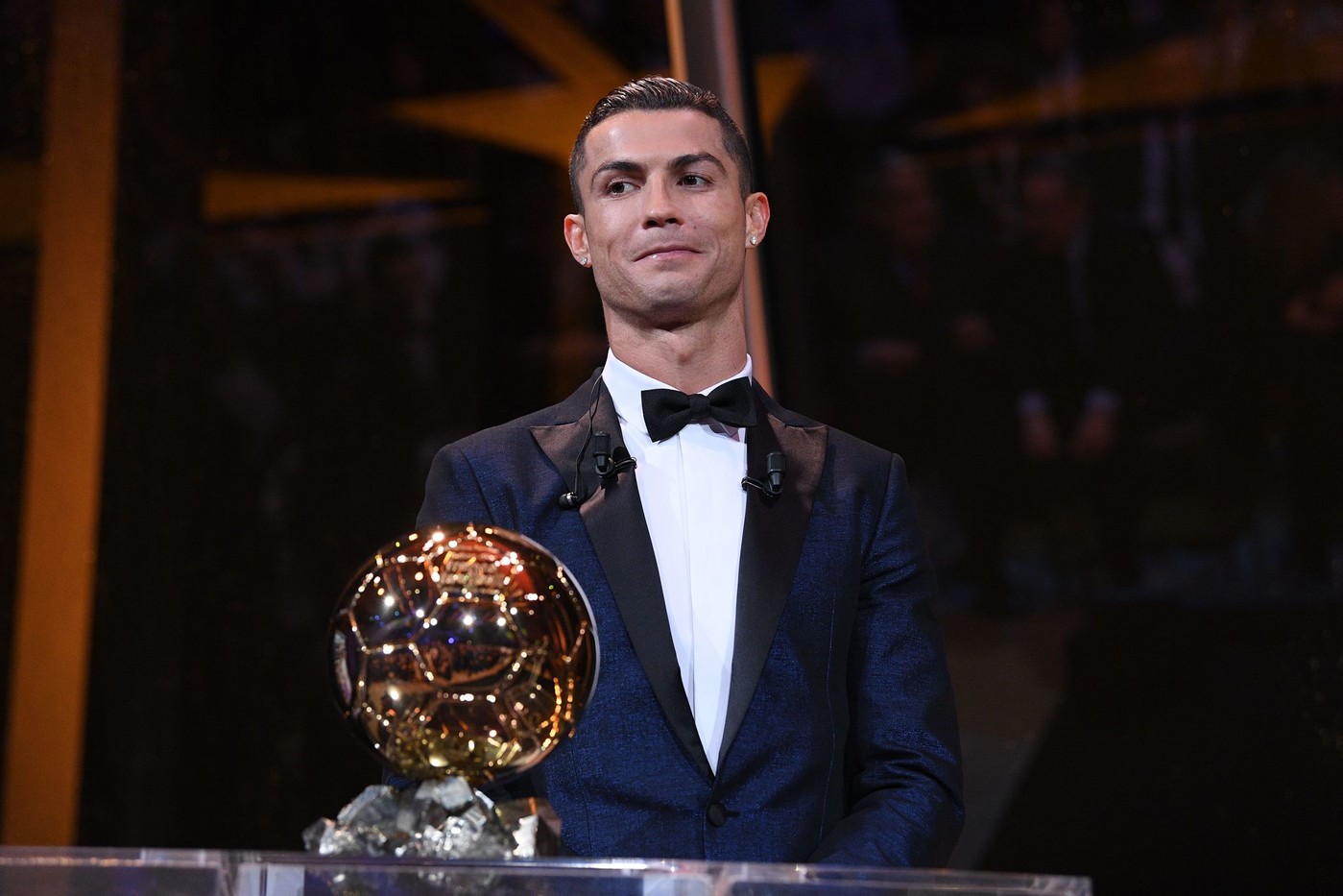 La mère de Ronaldo révèle les personnes qui ont volé des Ballons D’Or à son fils