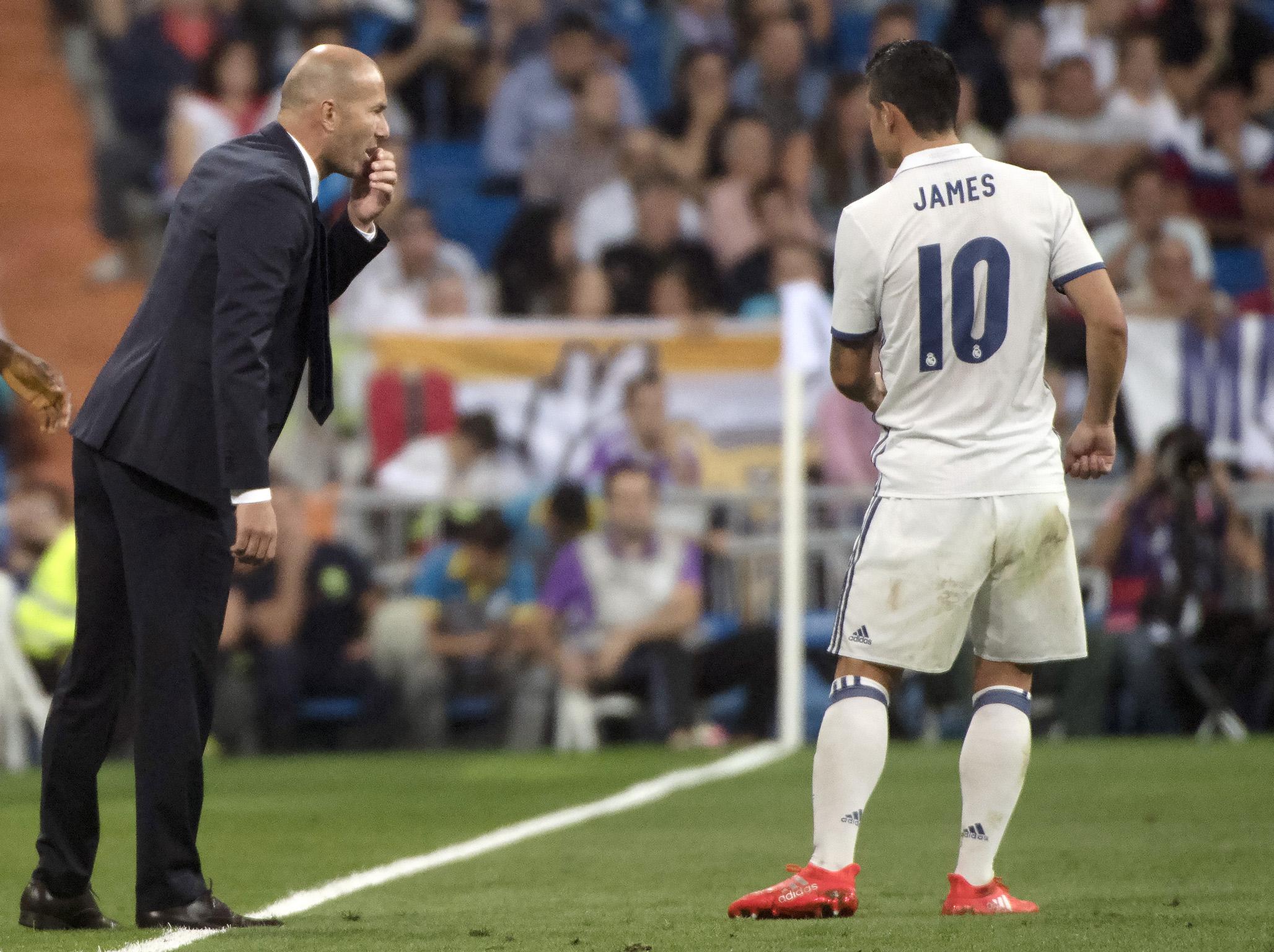 Déconnexion entre James Rodriguez et Zidane