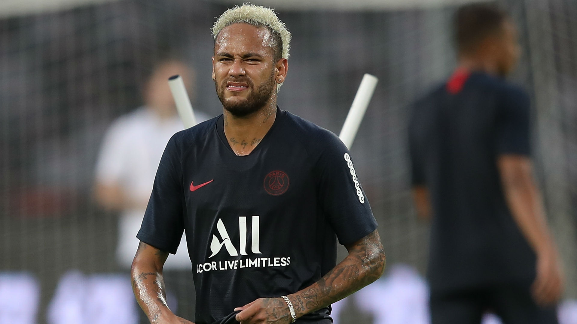 Neymar a maintenant raté autant de matchs qu’il a disputés avec le PSG