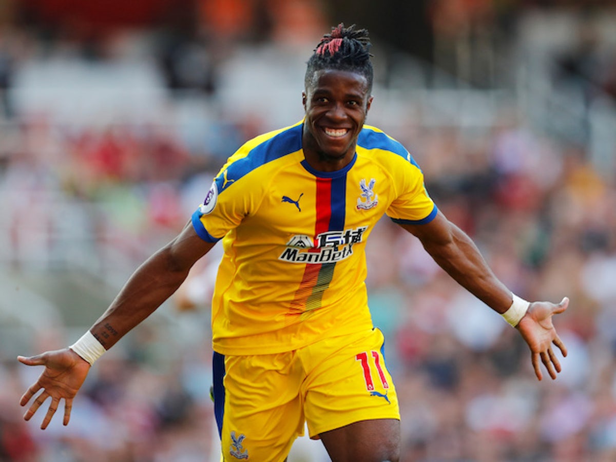 Frank Lampard s’agace sur le cas Wilfried Zaha
