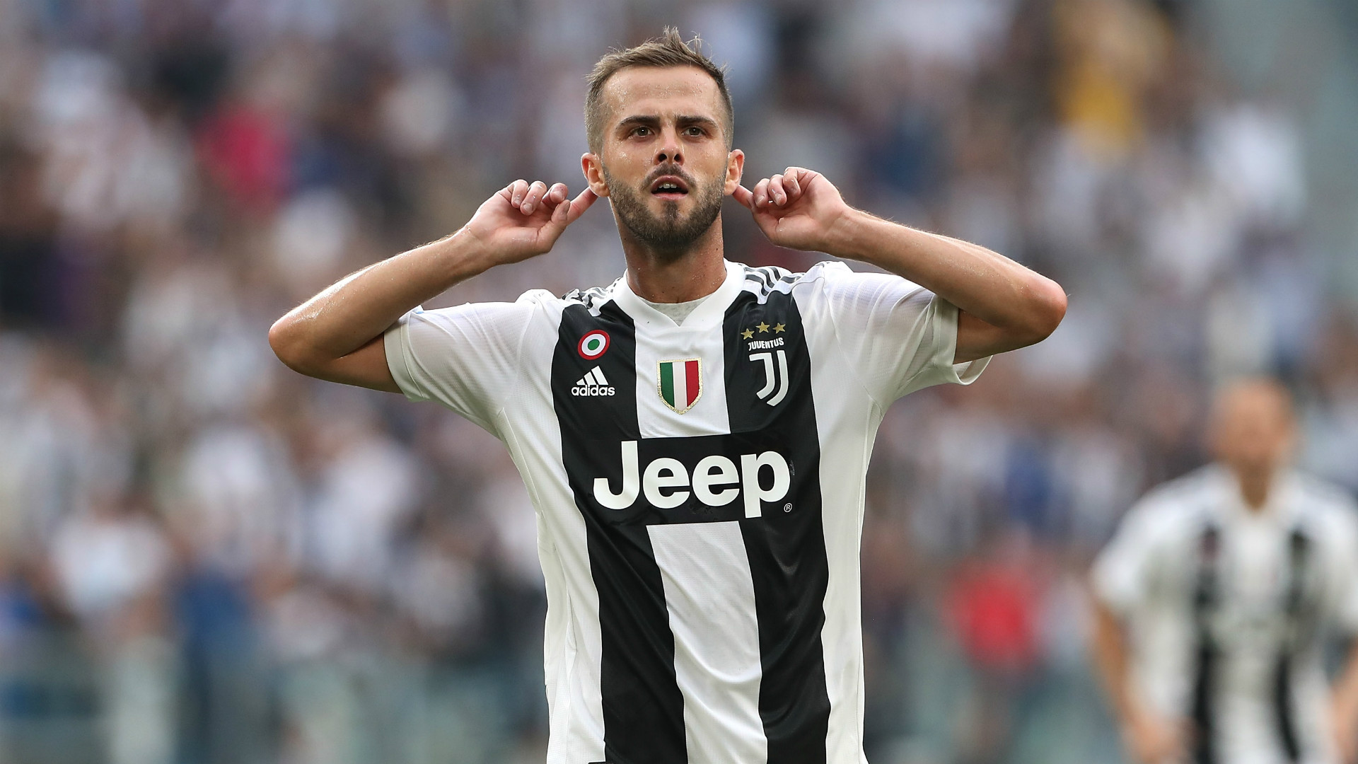 miralem pjanic juventus