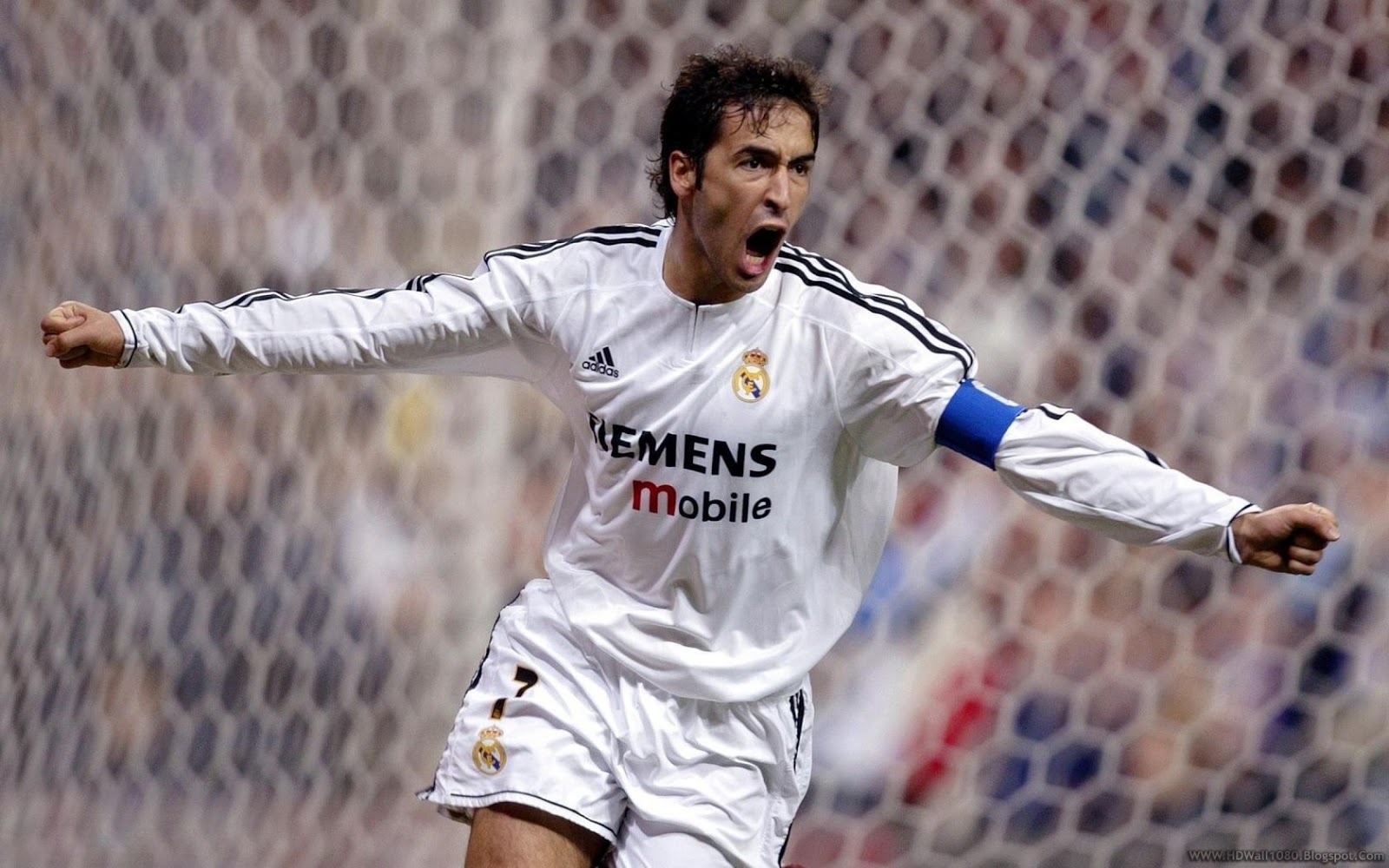 Raul: Dans la vie, comme au football, il faut affronter des moments difficiles