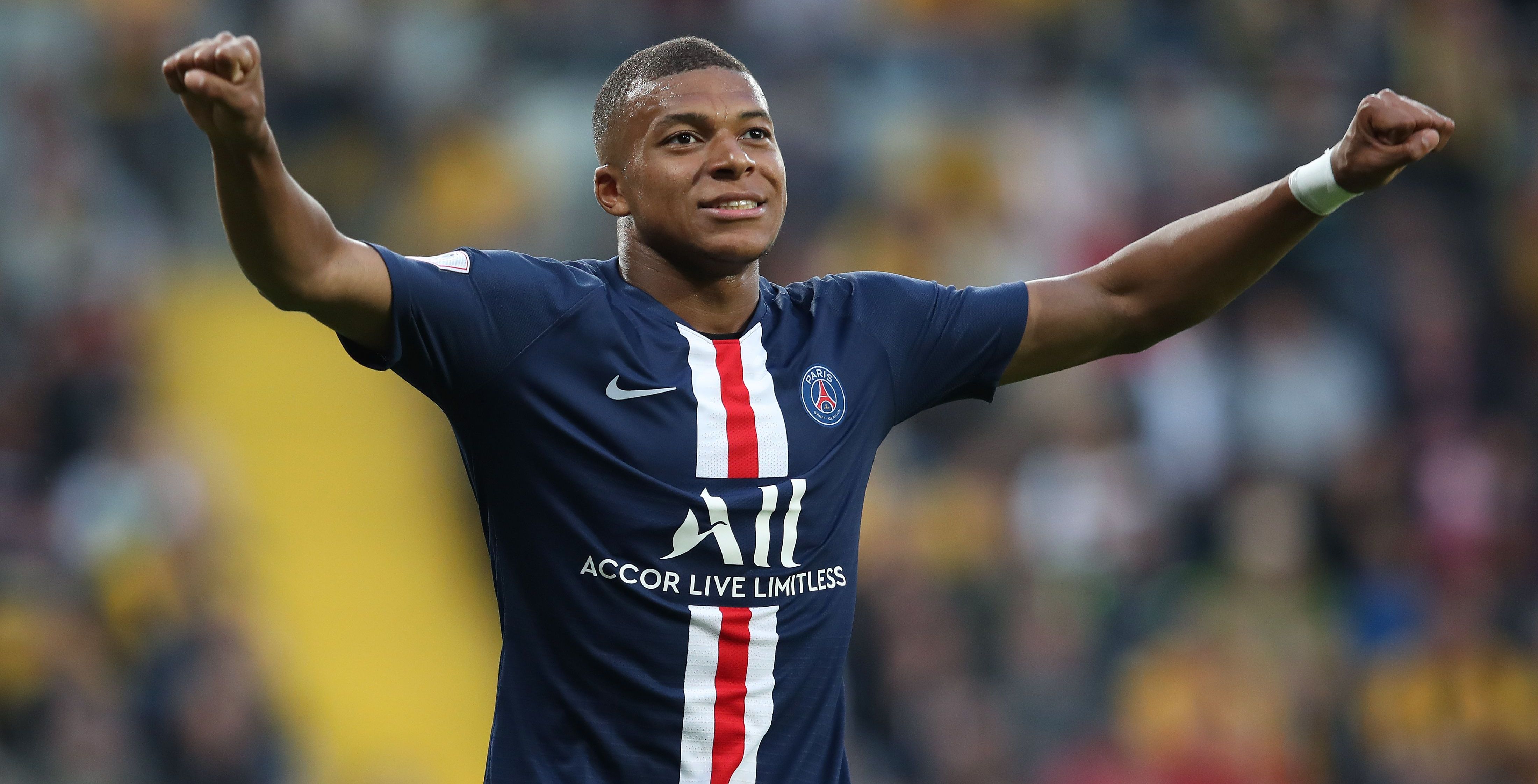 Record : Kylian Mbappé bat Messi, CR7 et Neymar