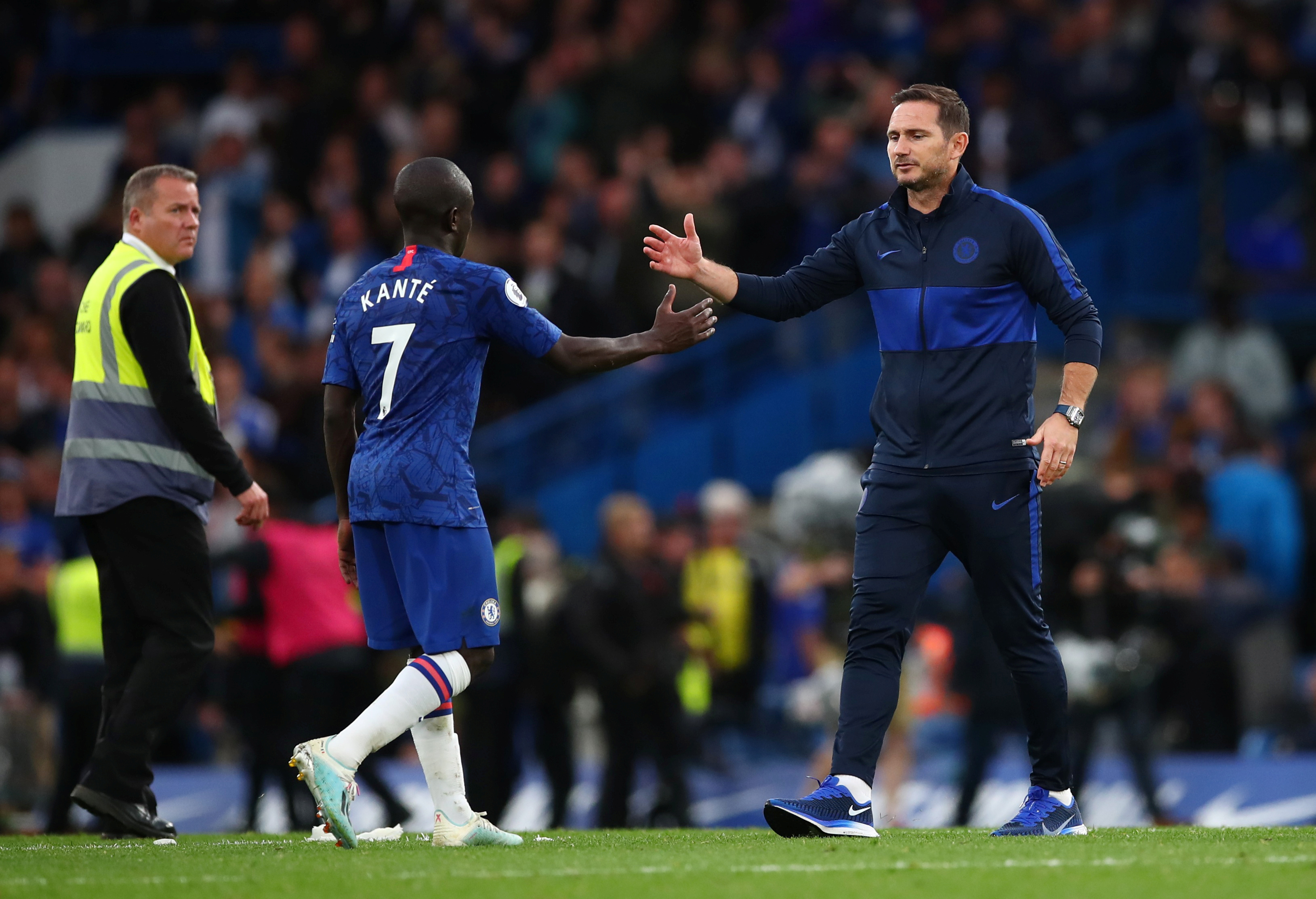 Mis en vente par Chelsea, N’Golo Kanté a pris sa décision