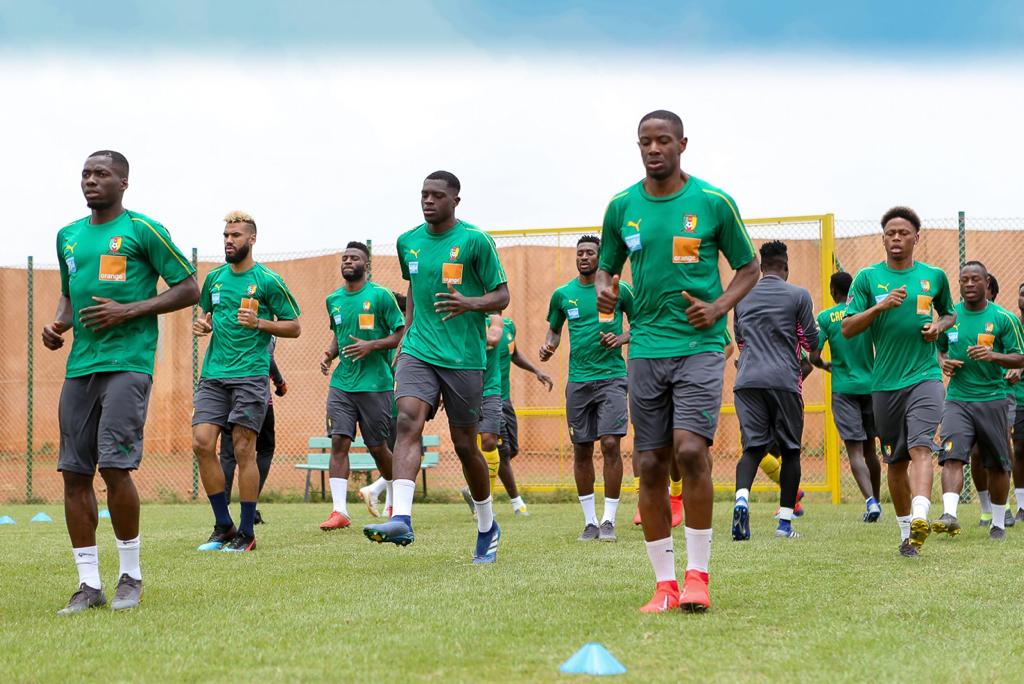 Les fans des Lions accueillent Choupo-Moting et ses coéquipiers  au Rwanda