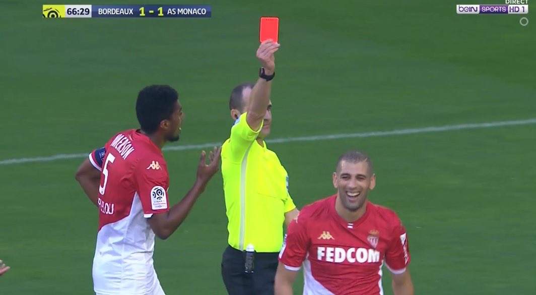 Ligue 1: Slimani,un but et un carton rouge