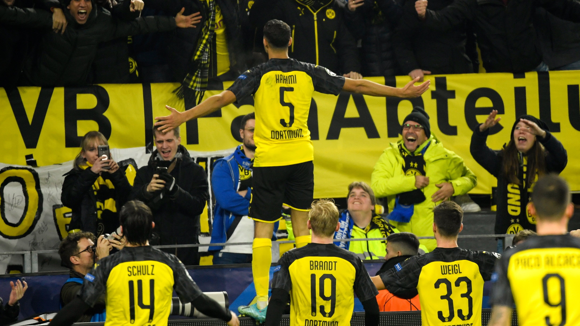 Dortmund : Hakimi fier d’attiser les convoitises