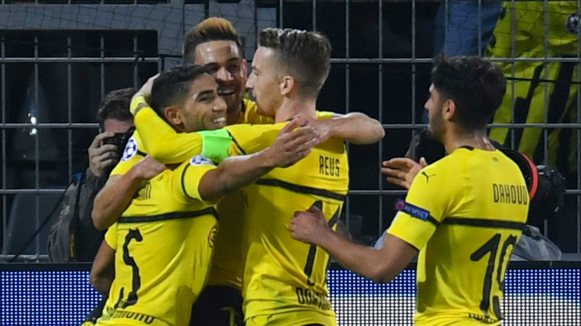 Dortmund s’attaque à Schalke et à Fribourg, hôte de Leipzig, au retour de la Bundesliga allemande