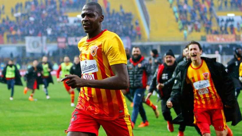 comme a benevento diabate empile les buts aux emirats arabes unis 242826