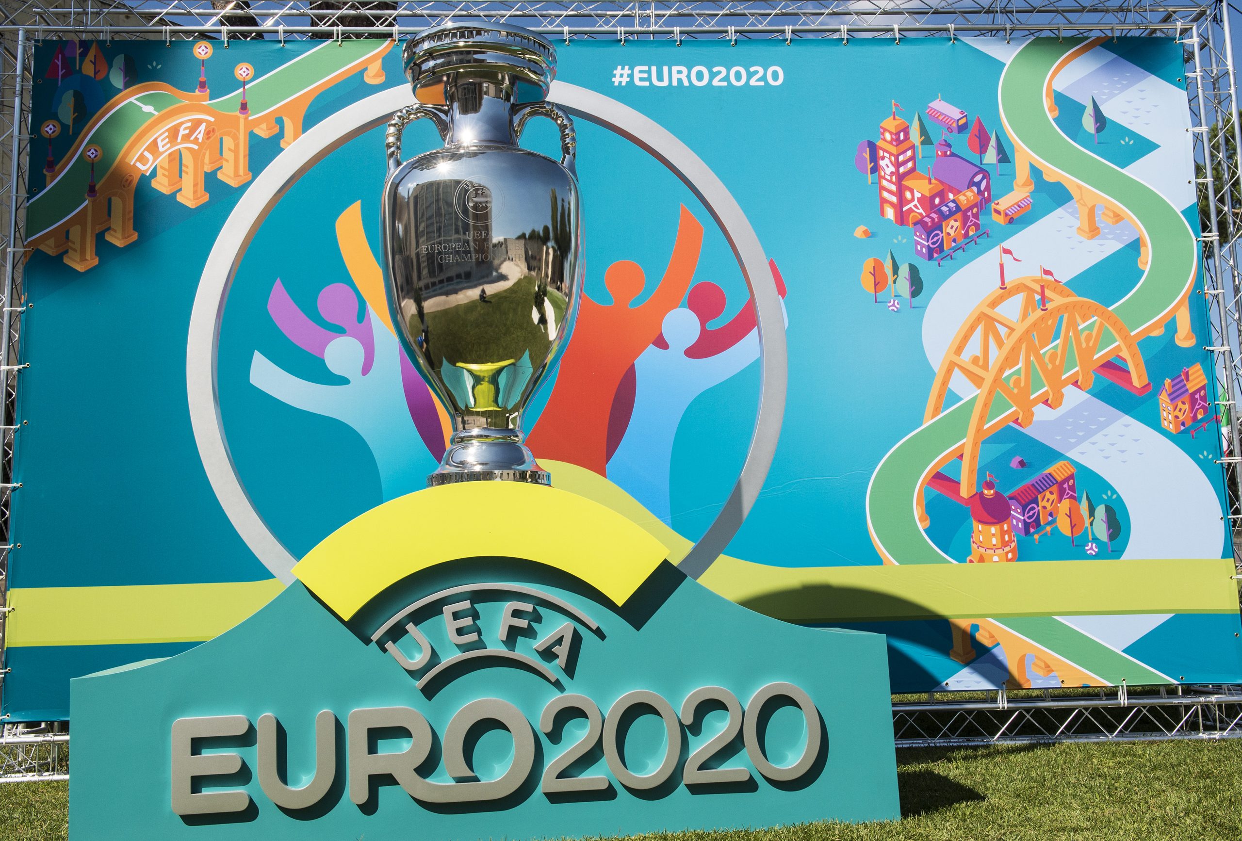 Report de l’Euro 2020 en 2021 à cause du coronavirus ? L’UEFA répond