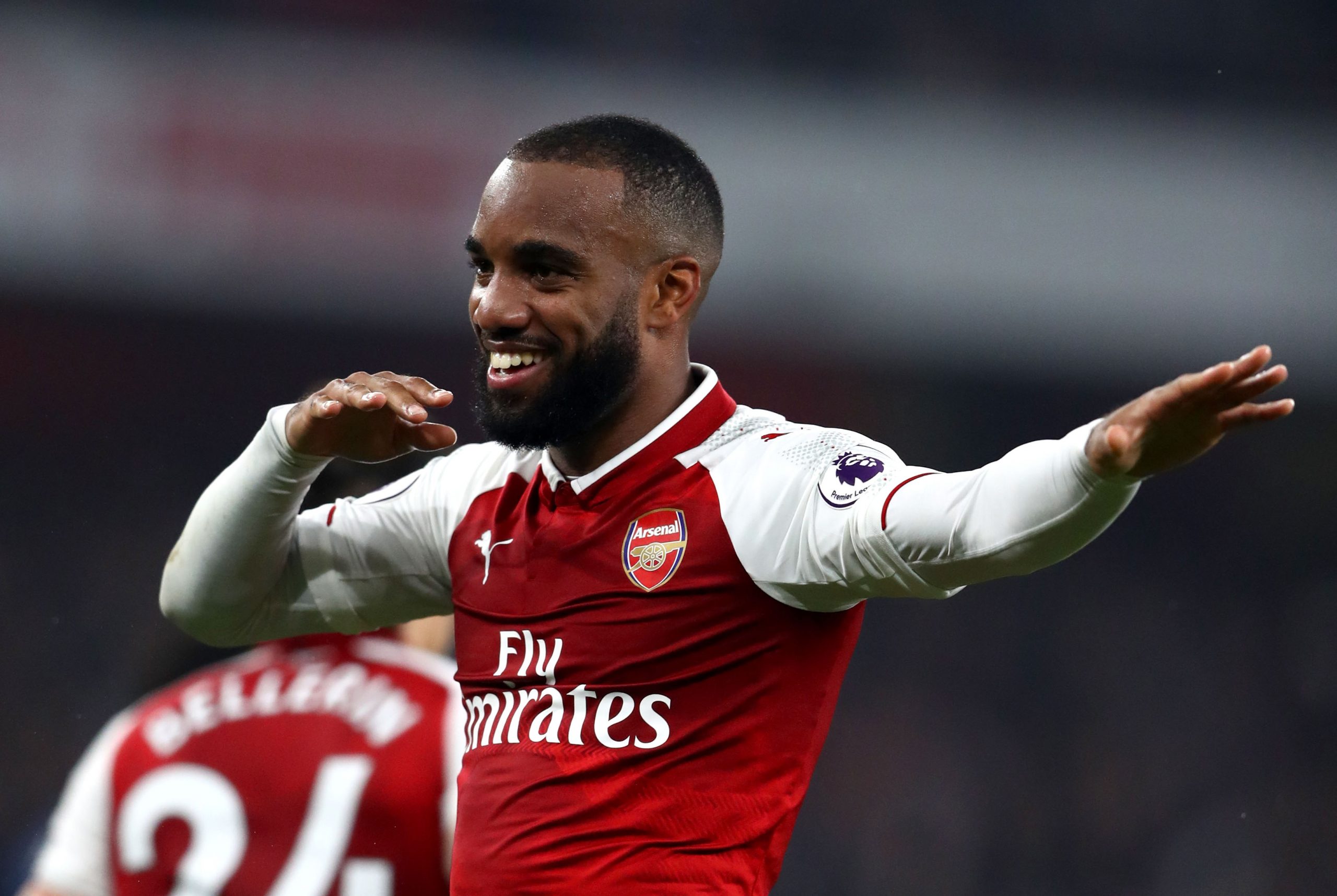 Lacazette détrône  Giroud et rejoint Henry