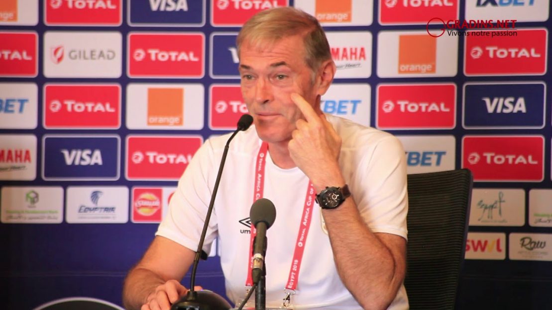 Le sélectionneur de la Guinée, Michel Dussuyer, a effectué un premier ajustement en vue des éliminatoires de la CAN 2025. 
