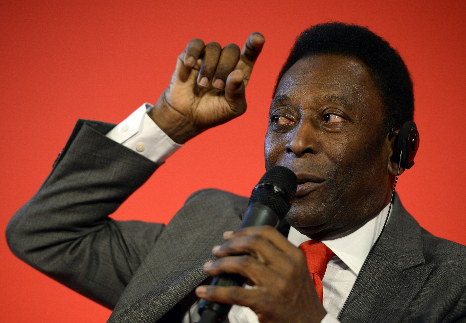 Pourquoi le 1 000e but de Pelé compte toujours