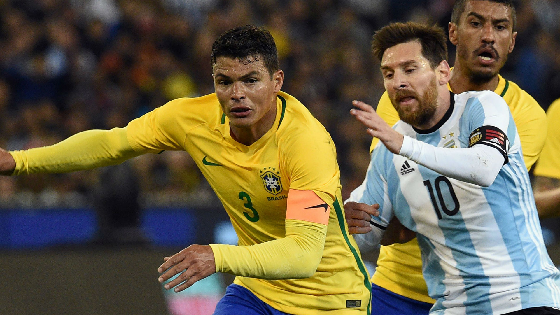 Thiago Silva reproche à Messi: « Quand on parle de bonnes manières … »