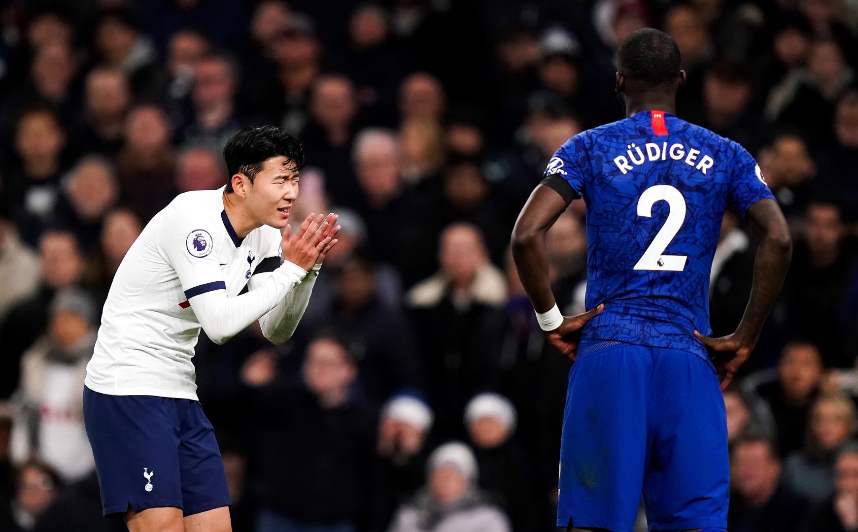 Tottenham vs Chelsea : Une affaire de racisme indigne l’Angleterre