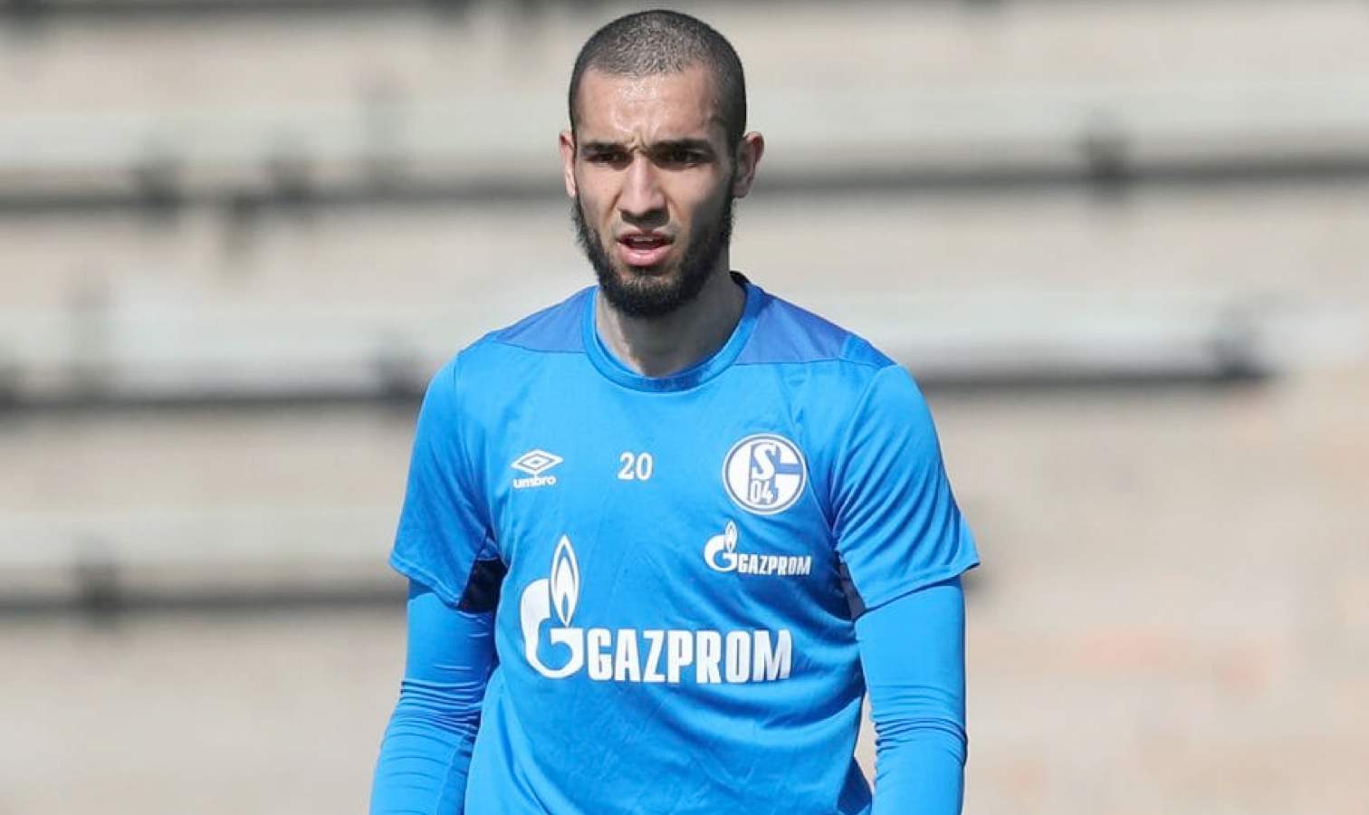 bentaleb schalke renvoye