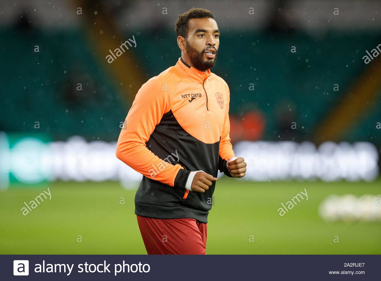 cfr clujs billel omrani warms up at celtic park before the uefa europa league group e match at celtic park glasgow 2A2RJE7 1