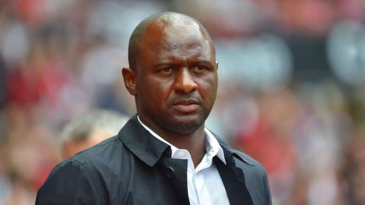 Vieira rejette les rumeurs d’emploi à Arsenal et promet sa fidélité à Nice