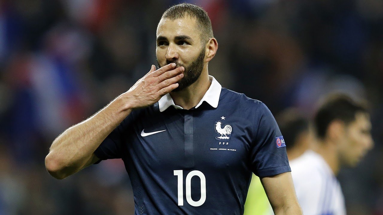 Algérie : La visite de Karim Benzema risque de ne pas avoir lieu avant 2020