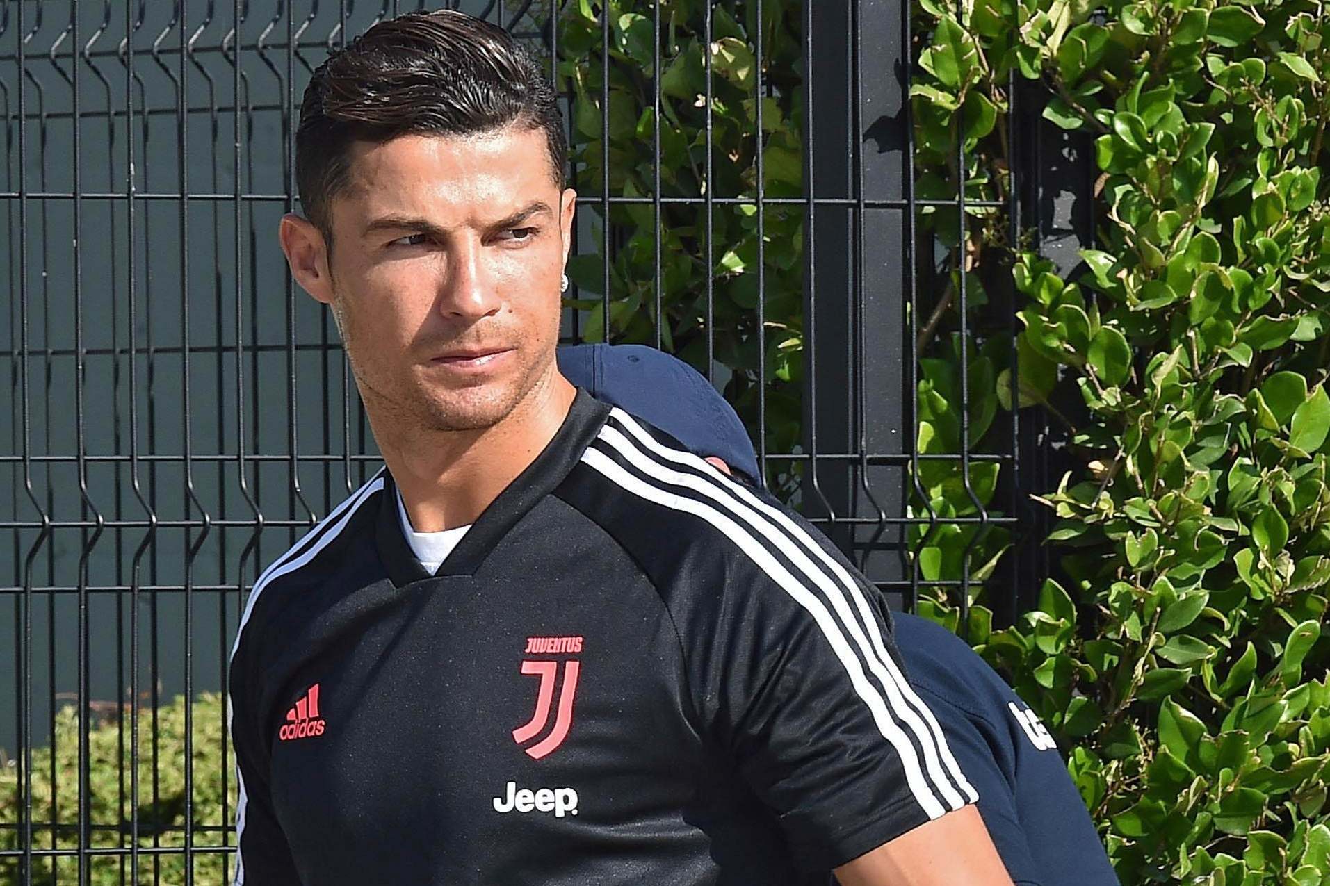 Ce joueur que Cristiano Ronaldo considérait meilleur que lui et qui a fini en… prison (photo)