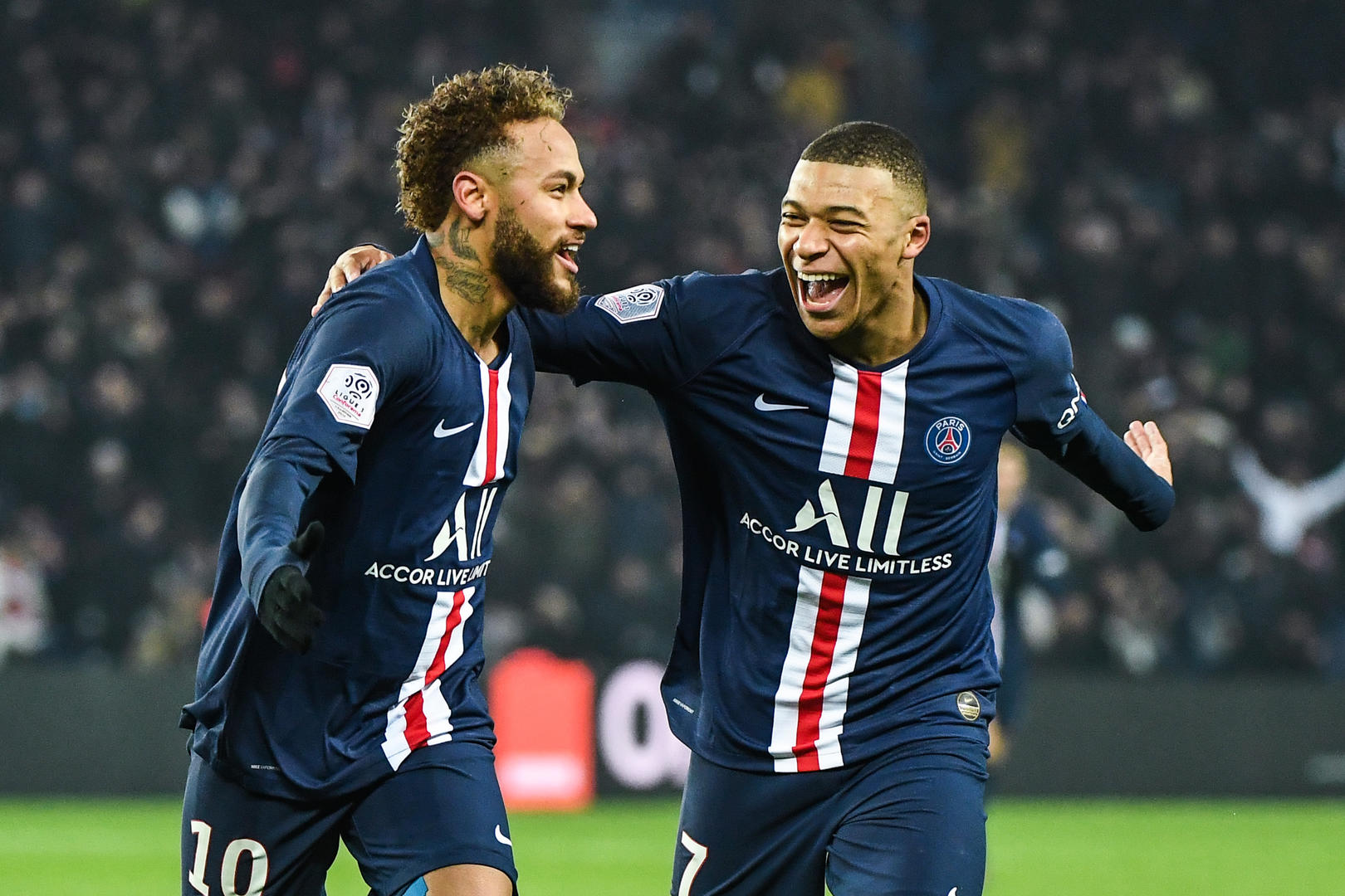 « Mbappé remportera le Ballon d’Or devant Neymar »