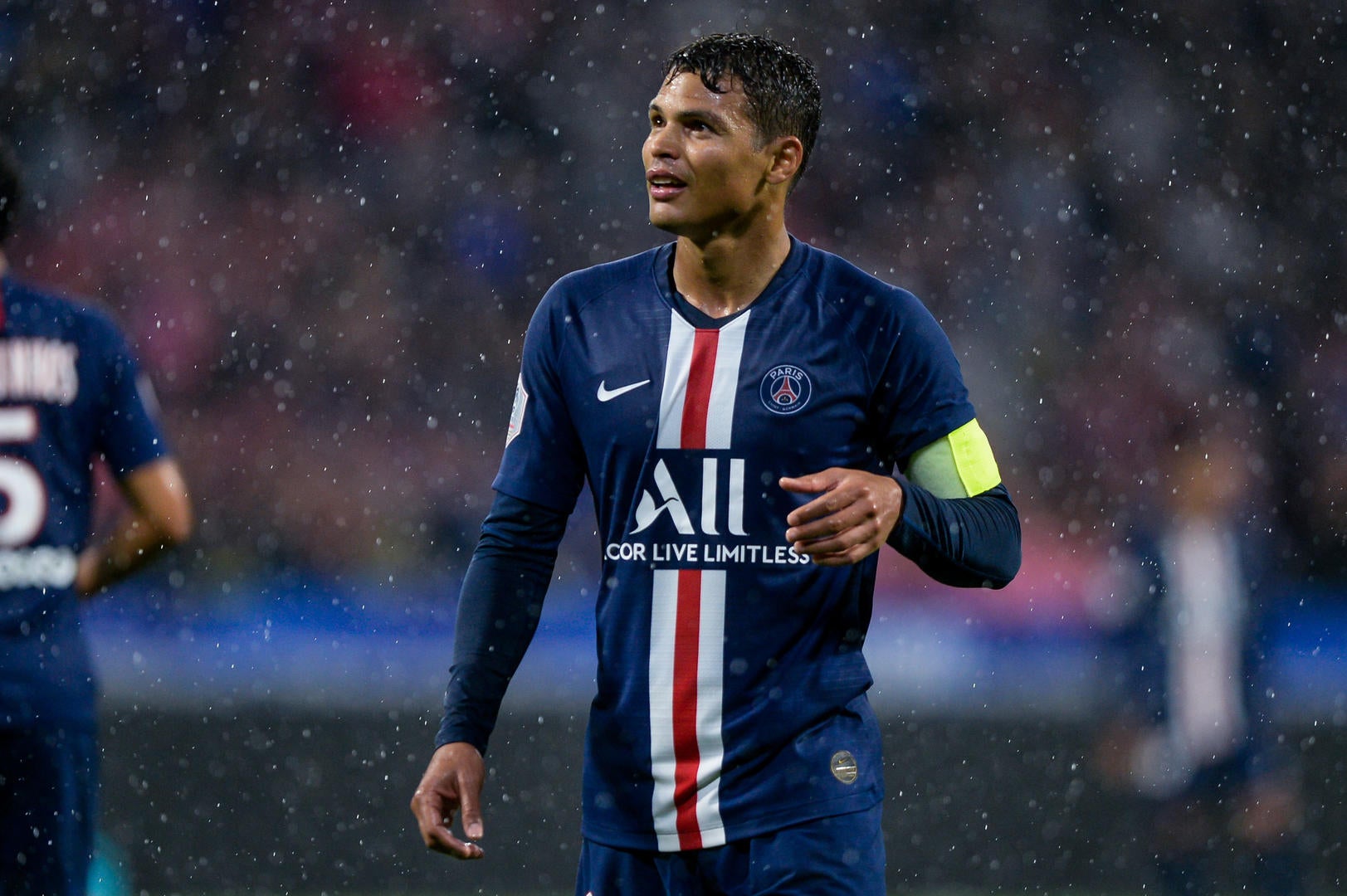 psg thiago silva agace ses coequipiers paris a trouve son successeur thiago silva 39271979