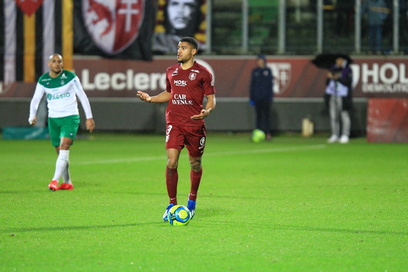 Ligue 1 : Boulaya suspendu contre  Lyon