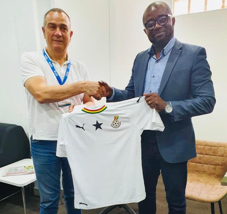Une délégation du club espagnol de Leganes en visite au Ghana, pour la création d’une académie de football