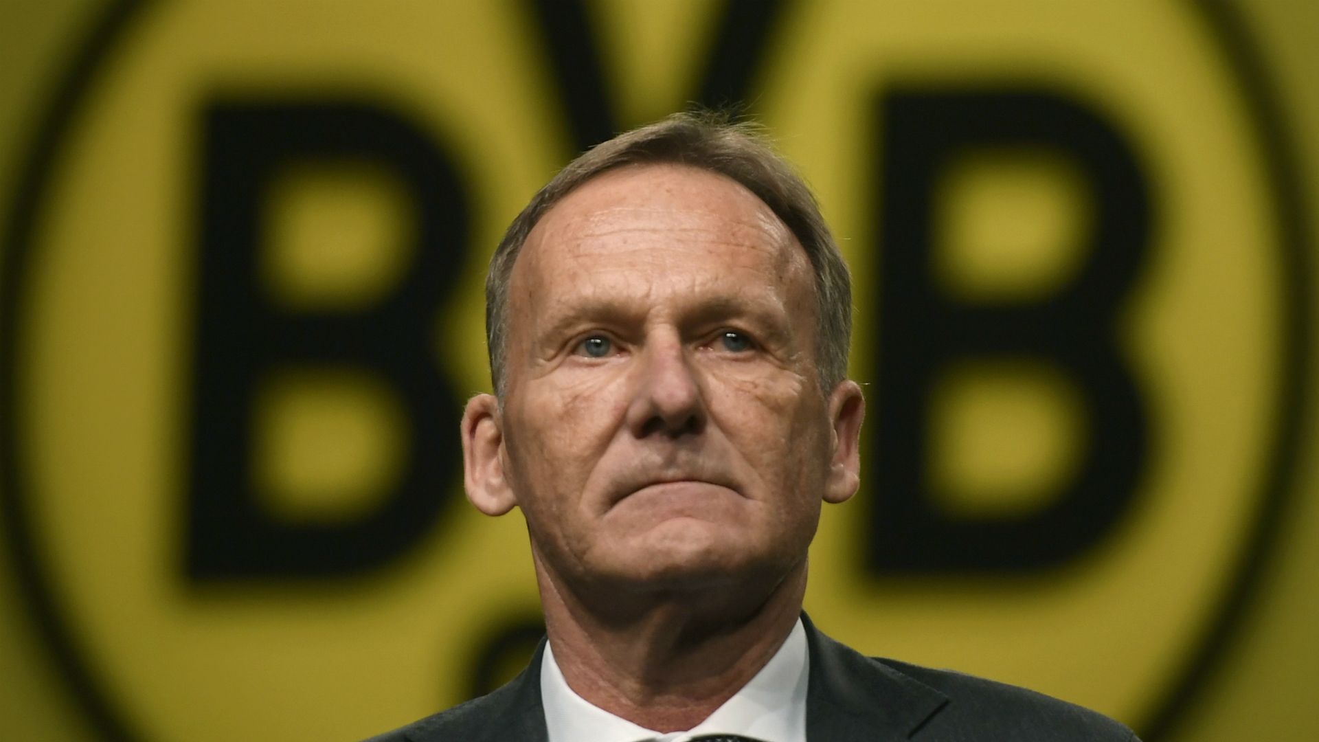 Coronavirus : Le président de Dortmund se fait fracasser après sa sortie polémique