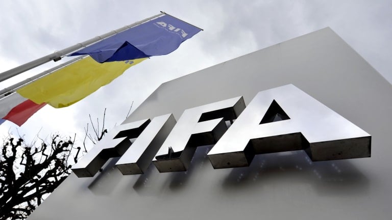 La FIFA acceptera cinq substitutions par match