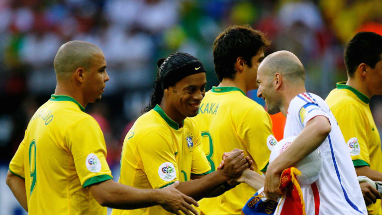 Eto’o, Ronaldo, Drogba, Ronaldinho et les 25 footballeurs les plus précieux en 2004