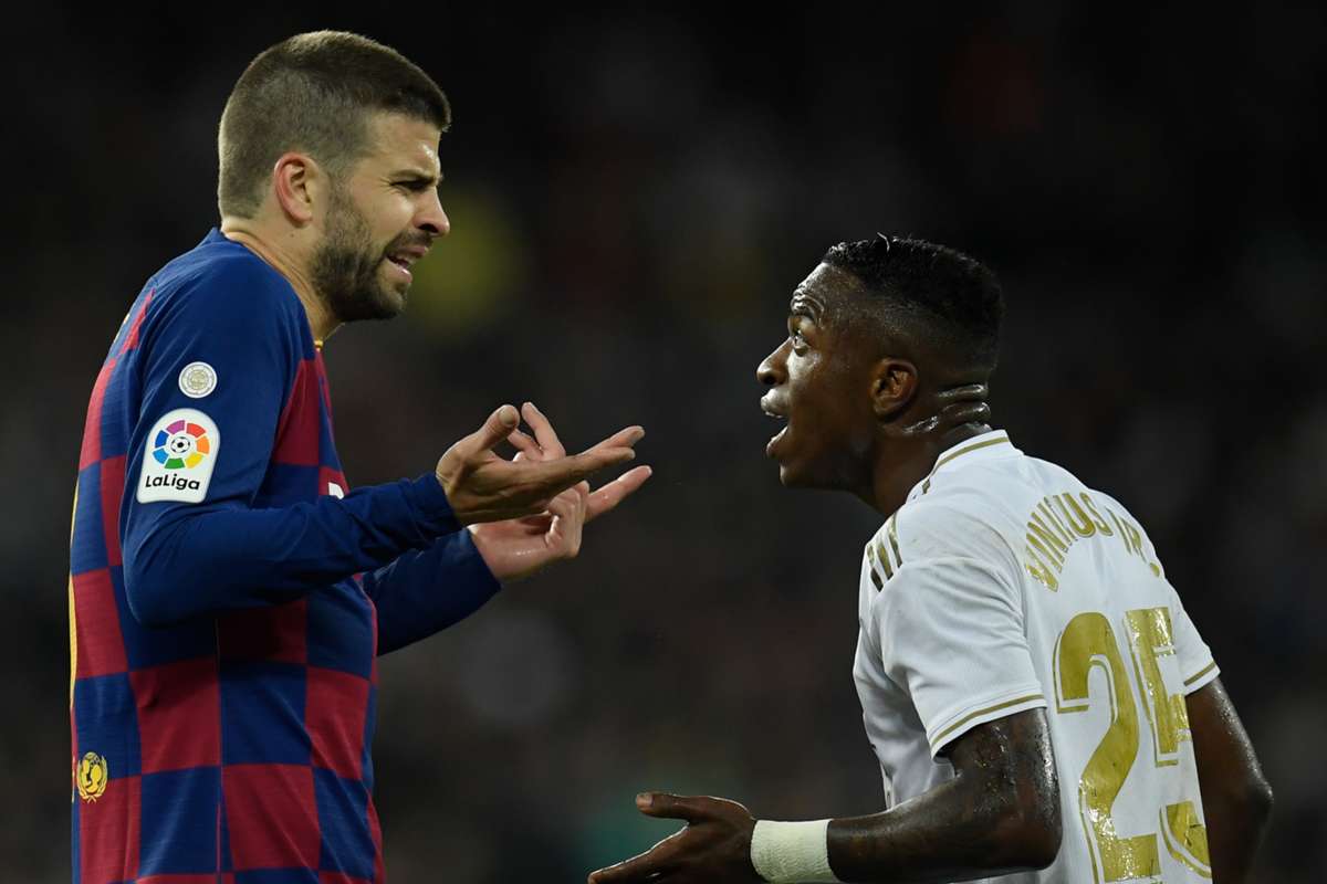 Vinicius révèle pourquoi Pique lui a demandé s’il était fou pendant El Clasico