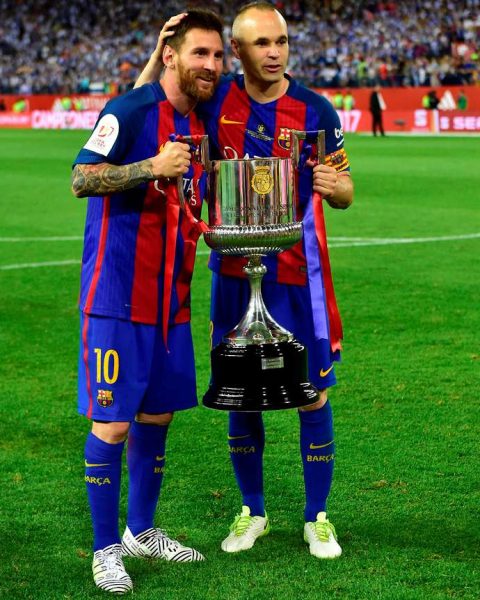 Nombre De Ballon D'or Messi Vs Ronaldo Messi vs Ronaldo : 13 chiffres mettent fin au débat (7 à 6), hallucinant