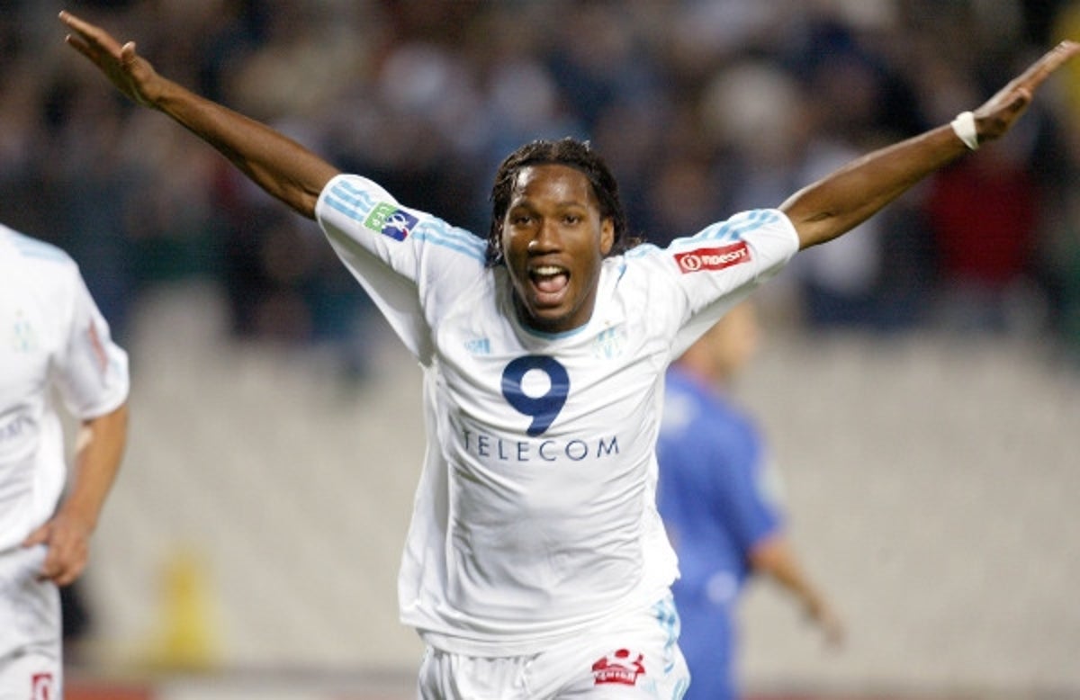 Okocha 8e, Drogba 7e… les 27 meilleurs joueurs africains de l’histoire de la Ligue 1